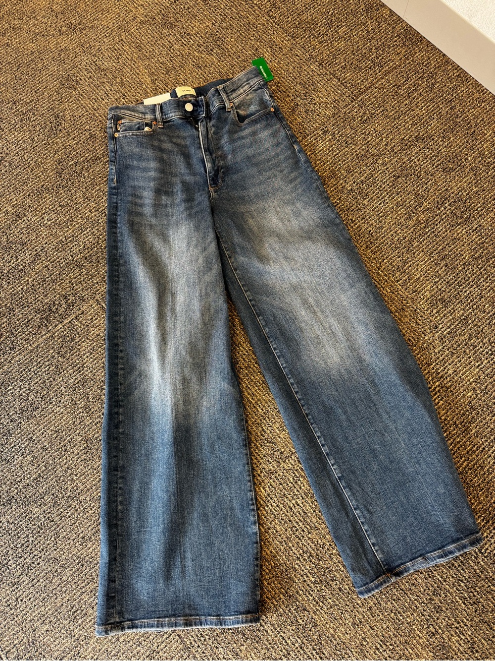 DL1961 Hepburn Wide-Leg Faded Blue Denim Jeans